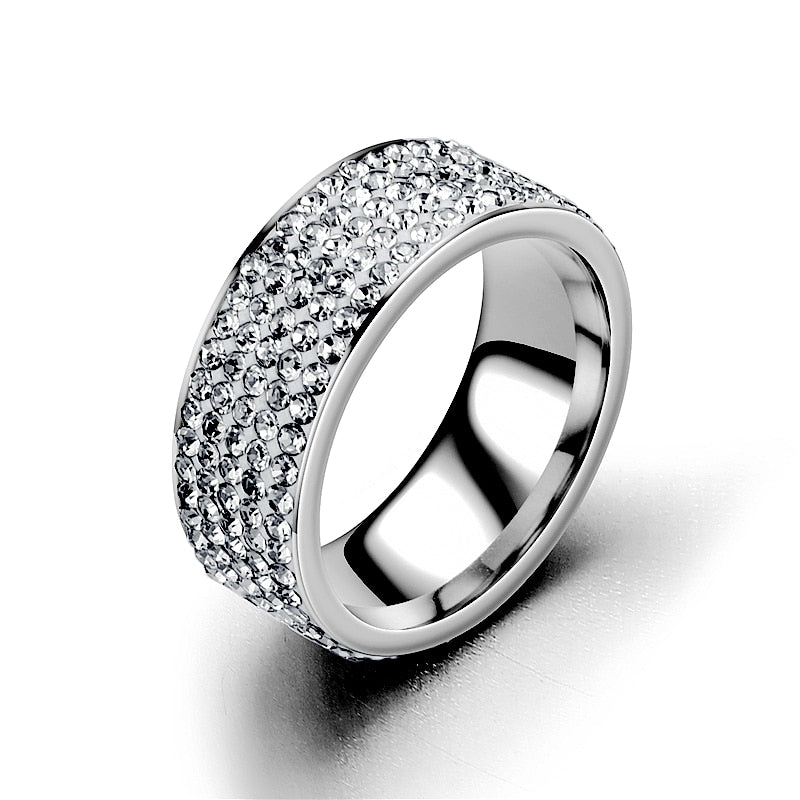 Ring i gull/sølv farge